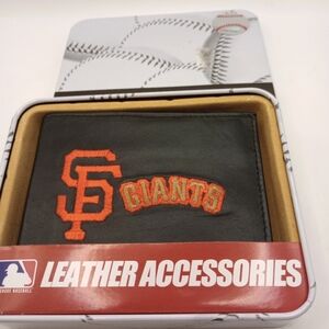 NWB SAN FRANCISCO GIANTS EMBROIDERED BILFOLD Rico Industries